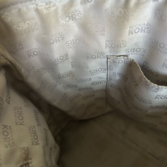 Michael Kors Jet Set Travel Micro-Stud Pearl Grey Saffiano Leather Tote Handbag - Picture 10 of 15